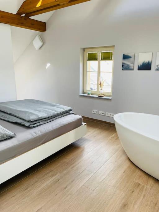 Traumvilla Im Herzen Hainichens Ngoại thất bức ảnh
